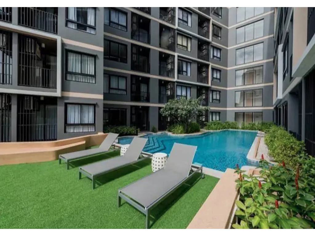 Urban Attitude Condominium