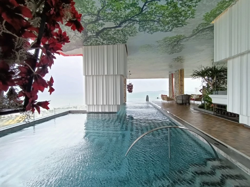 Riviera Ocean Drive Jomtien